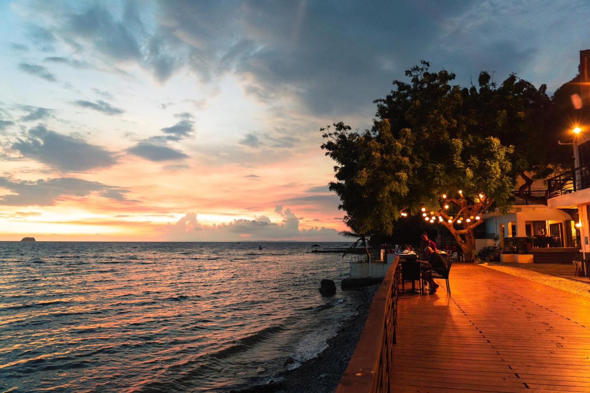 Altamare Dive And Leisure Resort Anilao Mabini (Batangas) Exterior foto